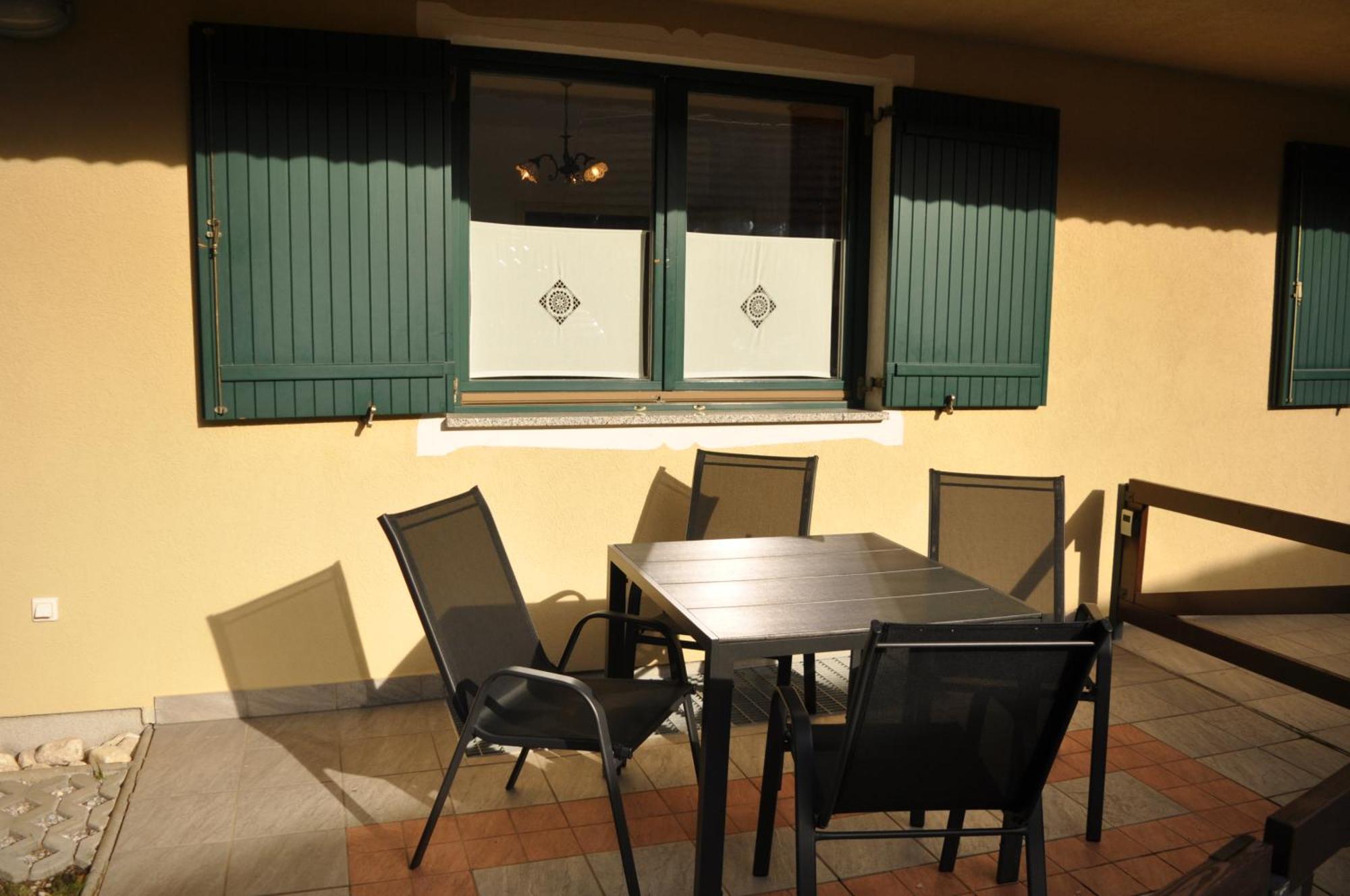 Apartment Mojstrovka With Terrace In City Center Kranjska Gora Extérieur photo