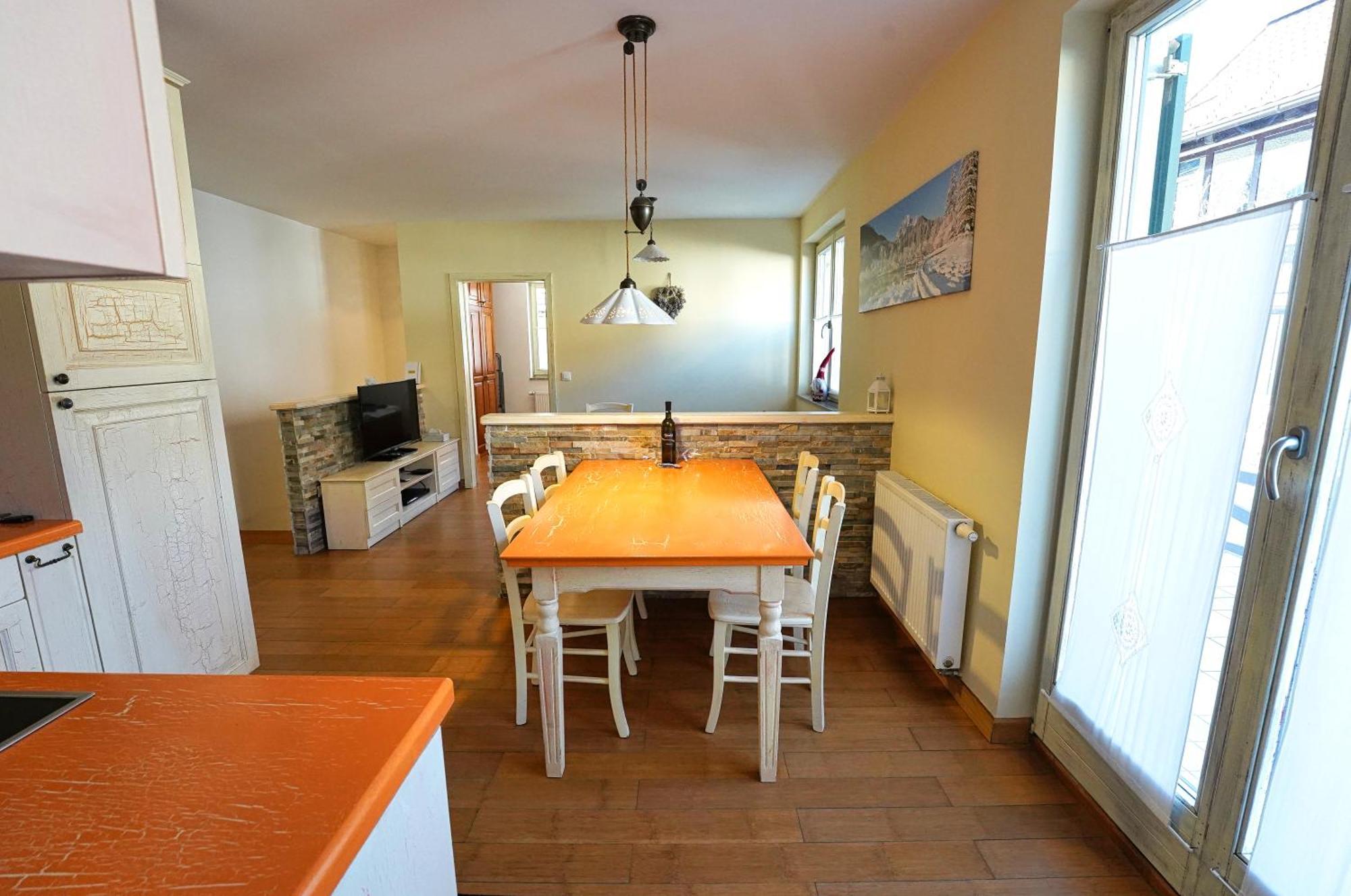 Apartment Mojstrovka With Terrace In City Center Kranjska Gora Extérieur photo