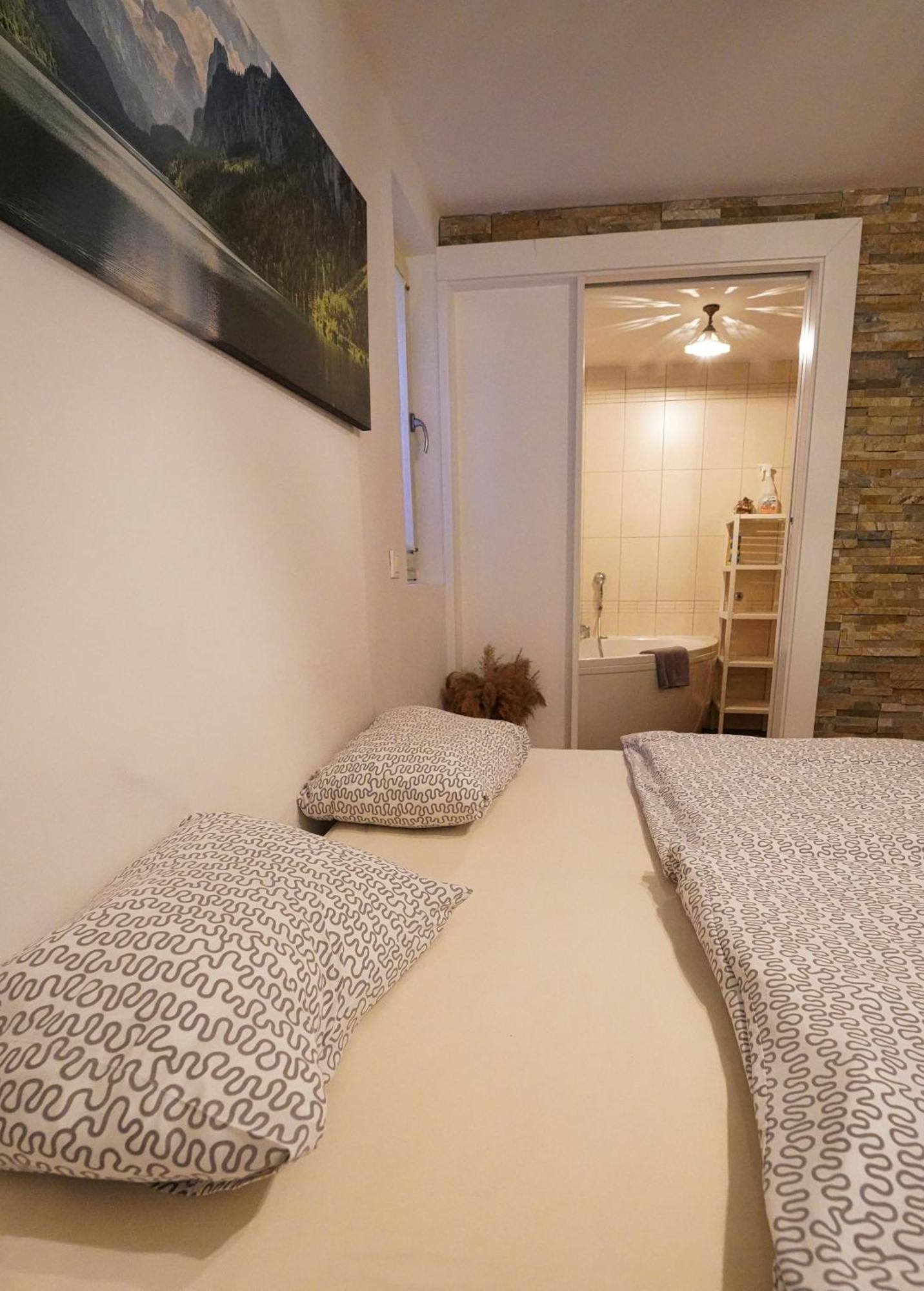 Apartment Mojstrovka With Terrace In City Center Kranjska Gora Extérieur photo